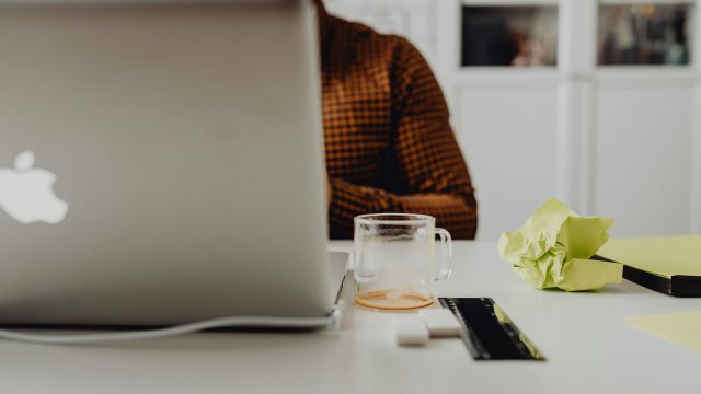 pexels-karola-g-5882625